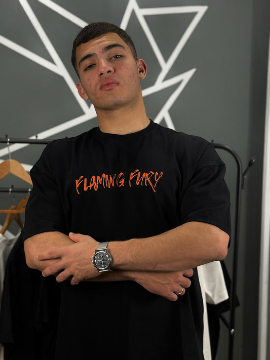 Flaming Fury – تيشيرت أسود بطابع ناري